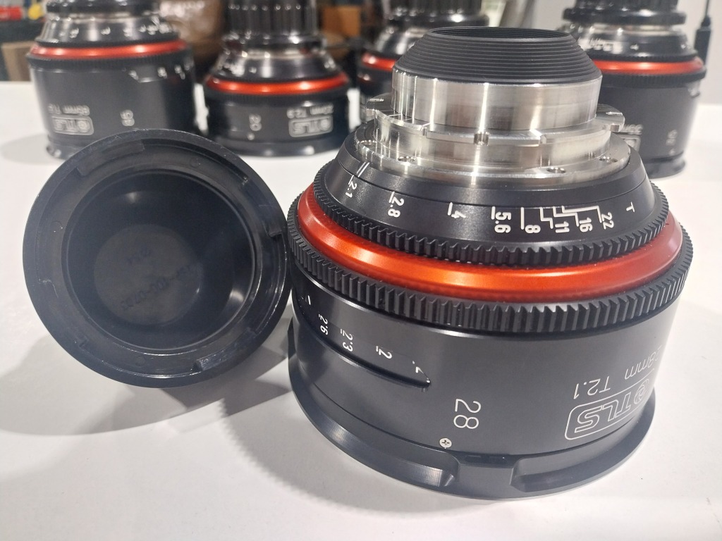 Used – TLS Canon FD L Lens Kit for sale Image