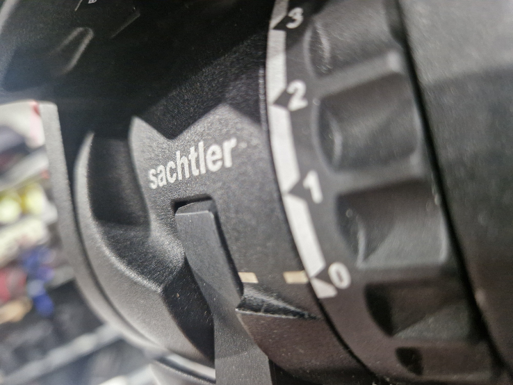 How to Balance a Professional Tripod